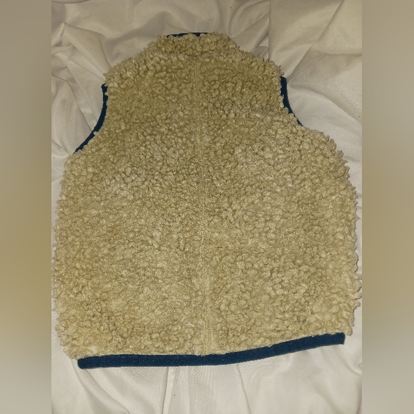 Patagonia Fleece Vest 6-12 months - Picture 2 of 3